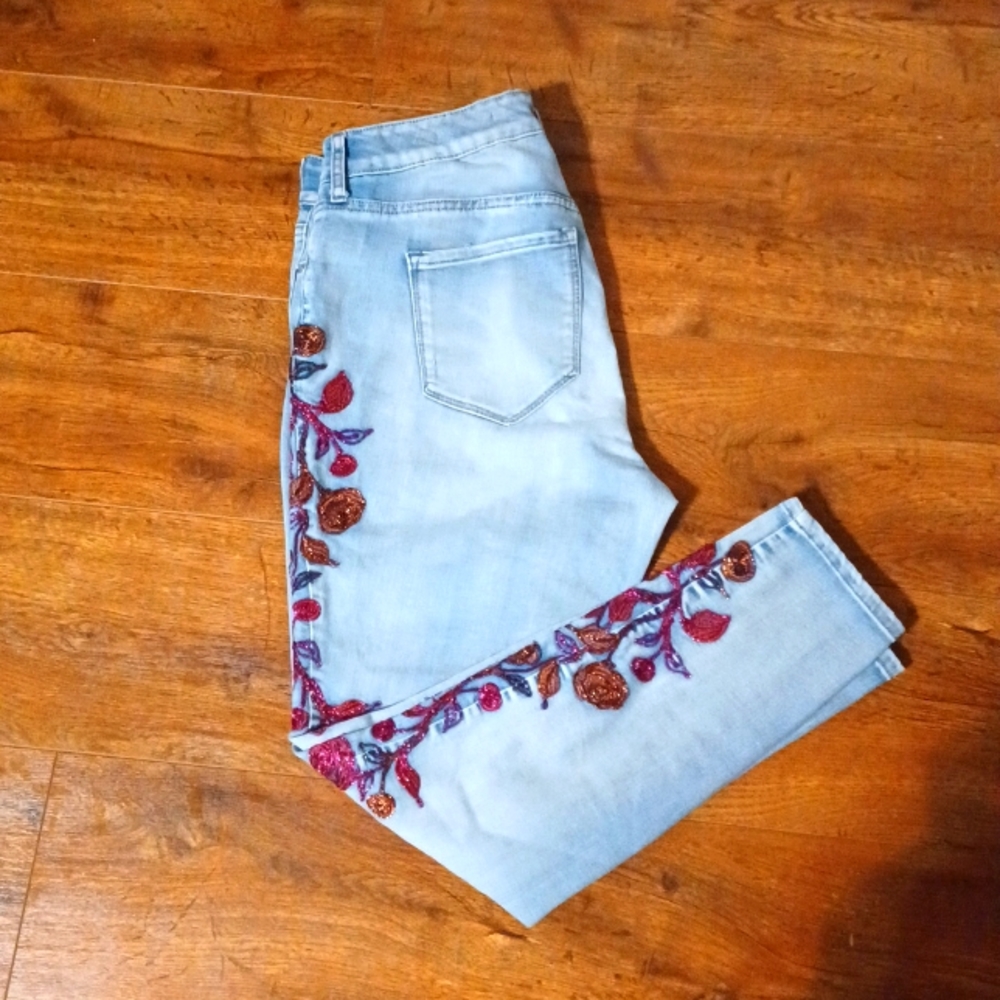 Jessica Simpson skinny jeans